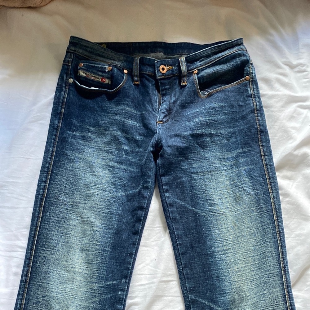 Vintage Diesel Industry low waisted jeans size 2 woman’s made in Italy worn 1s
